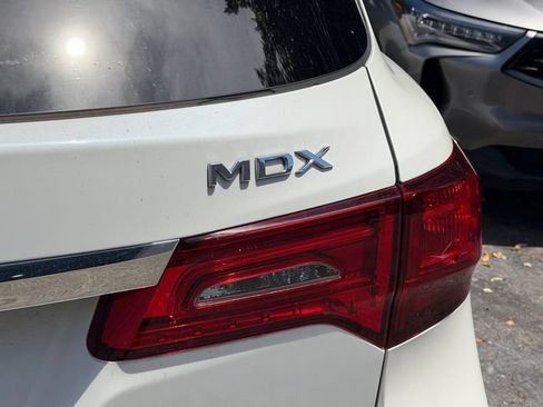 Used 2017 Acura MDX w/ Technology Package AWD/4WD image 8