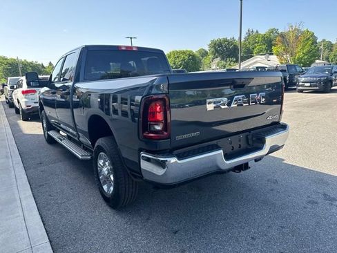 Used 2026 RAM 2500 Big Horn AWD/4WD image 4