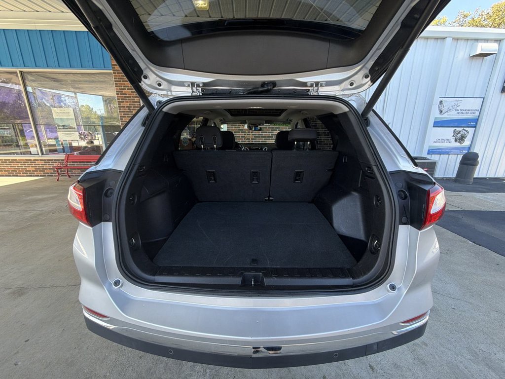 Used 2018 Chevrolet Equinox LT w/ Sun & Infotainment Package FWD image 26