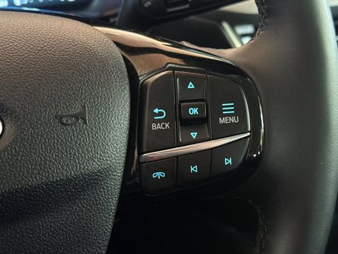 Used 2025 Ford Escape Platinum AWD/4WD image 33
