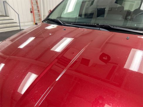 Used 2016 Dodge Grand Caravan SXT w/ Rear Park Assist Package image 28