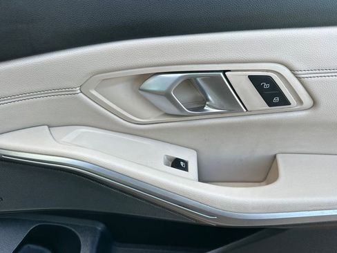 Used 2025 BMW M340i xDrive w/ Premium Package image 18