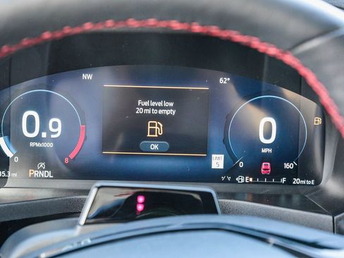 Used 2025 Ford Explorer ST-Line w/ Premium Package image 25