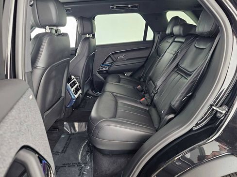 New 2026 Land Rover Range Rover Sport Dynamic SE AWD/4WD image 16