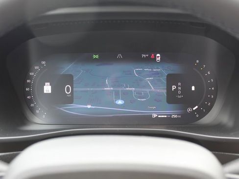 New 2026 Volvo XC40 B5 Ultra w/ Protection Package Premier image 32