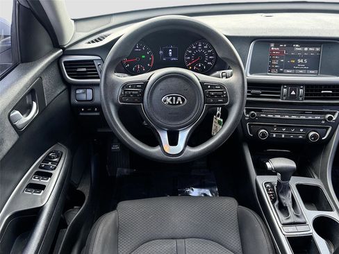 Used 2018 Kia Optima LX image 22