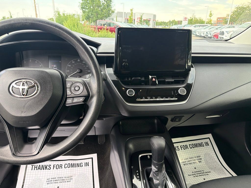 Used 2023 Toyota Corolla LE w/ LE Premium Package FWD image 27