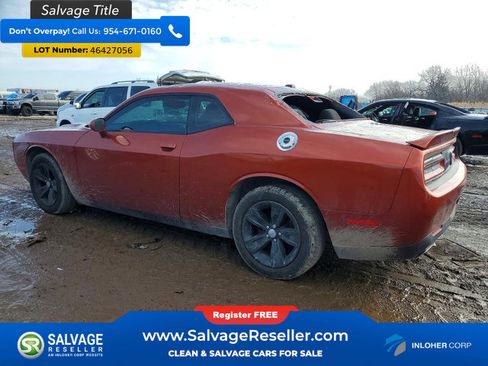 Used 2020 Dodge Challenger SXT w/ Cold Weather Group RWD image 3