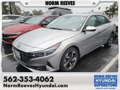 Certified 2022 Hyundai Elantra SEL w/ Convenience + Premium Package