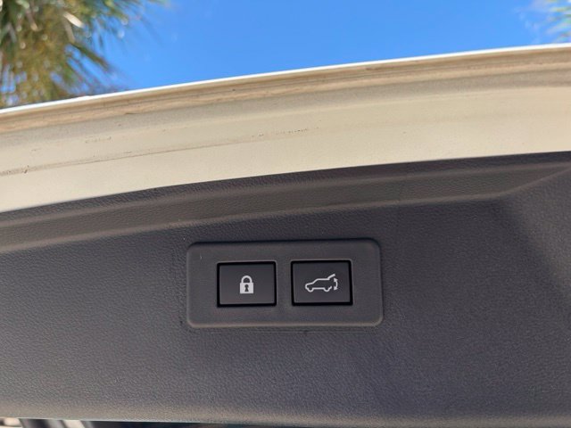 Certified 2025 Subaru Outback Wilderness AWD/4WD image 20