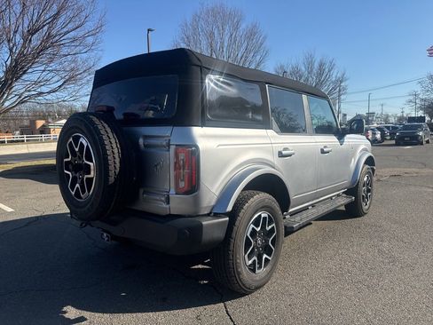 Used 2023 Ford Bronco 4-Door image 9