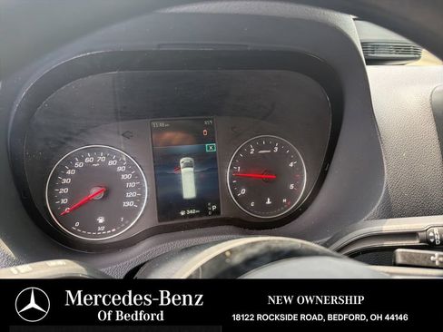 Used 2025 Mercedes-Benz Sprinter 2500 image 13