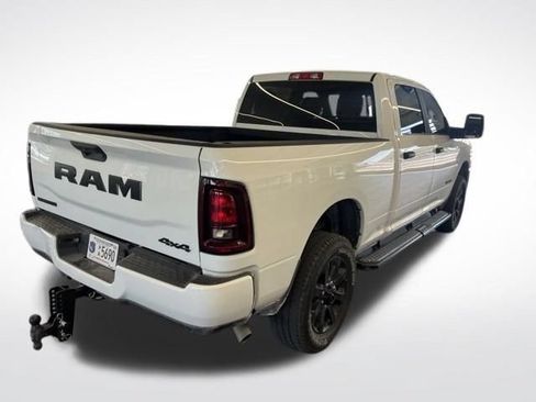 Used 2025 RAM 2500 Big Horn AWD/4WD image 10