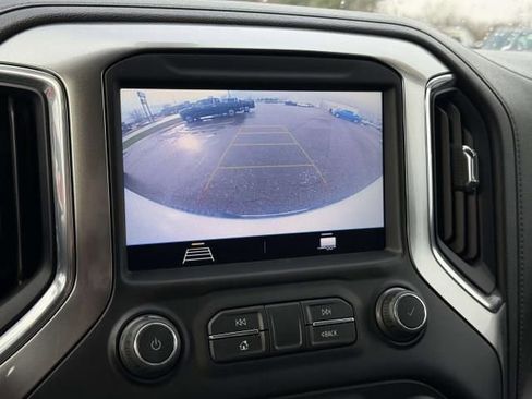 Used 2020 Chevrolet Silverado 1500 LT w/ LT Value Package image 24