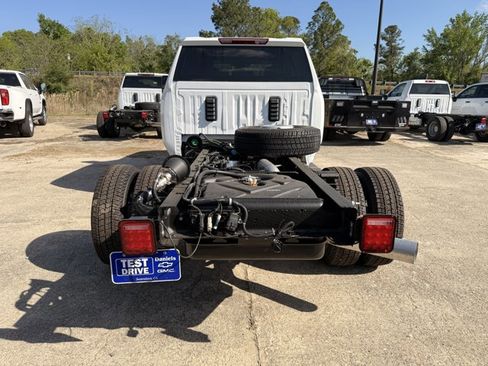 New 2026 Chevrolet Silverado 3500 LT w/ Convenience Package image 5