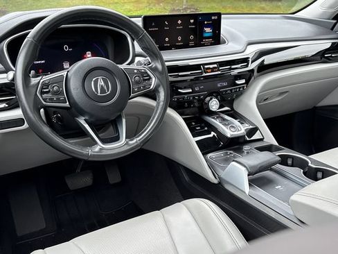 Certified 2023 Acura MDX SH-AWD w/ Technology Package image 3