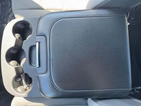 Used 2024 RAM 2500 Big Horn image 34