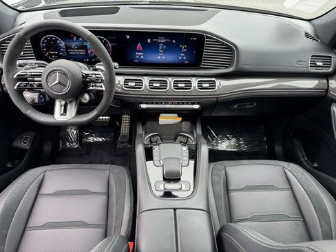New 2025 Mercedes-Benz GLE 53 AMG 4MATIC image 4