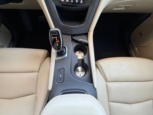 Used 2017 Cadillac XT5 Luxury image 45