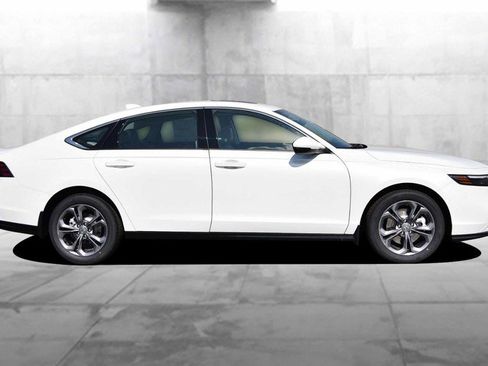 New 2025 Honda Accord EX-L image 5