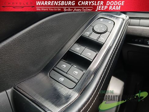 Used 2024 Nissan Rogue SV AWD/4WD image 31