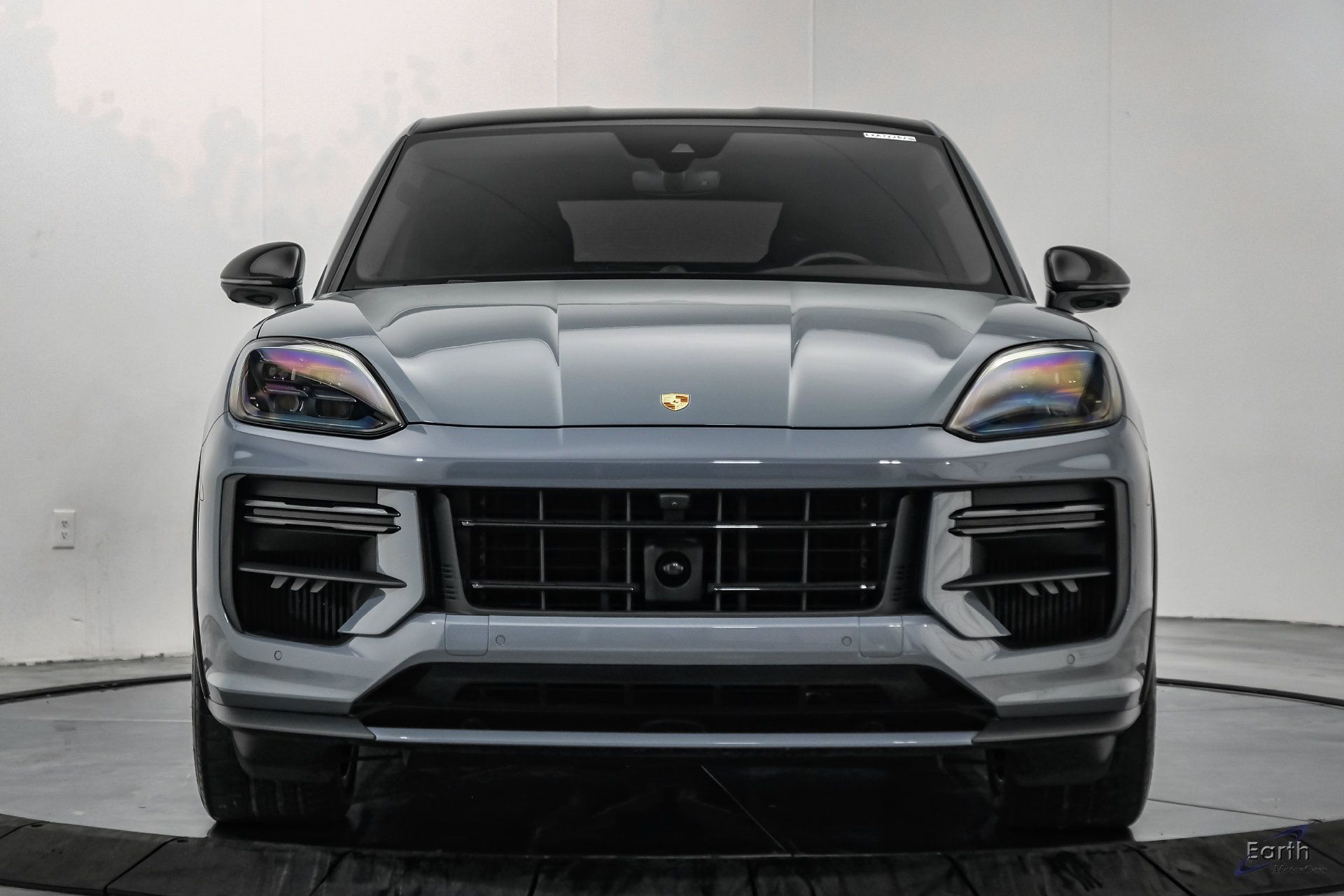 Used 2024 Porsche Cayenne Turbo GT AWD/4WD image 29