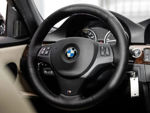 Used 2011 BMW 335d Sedan RWD image 19