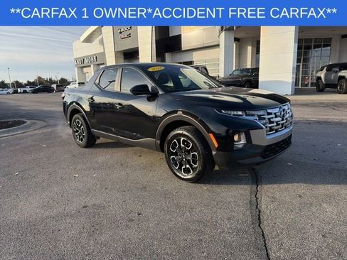 Used 2022 Hyundai Santa Cruz SE image 2