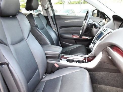 Used 2017 Acura TLX V6 SH-AWD w/ Technology Pkg image 34