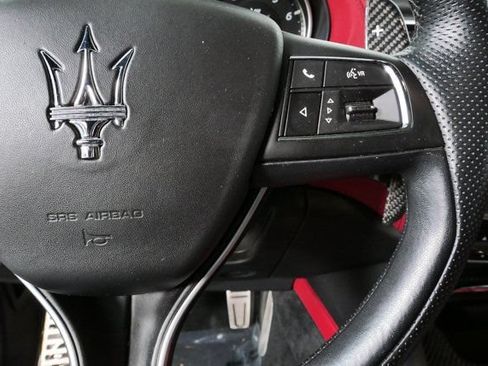 Certified 2022 Maserati Levante Trofeo AWD/4WD image 12