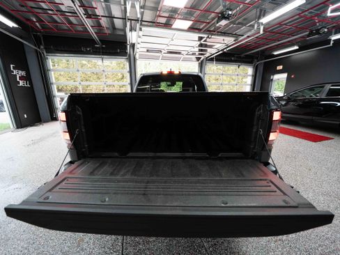 Used 2022 Nissan Frontier S AWD/4WD image 26