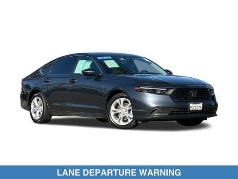 Certified 2025 Honda Accord LX image 4