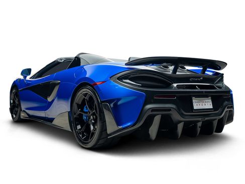 Used 2020 McLaren 600LT Spider RWD image 11