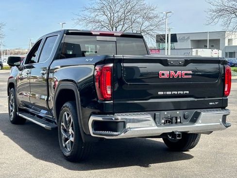 Used 2022 GMC Sierra 1500 SLT w/ SLT Premium Plus Package image 5