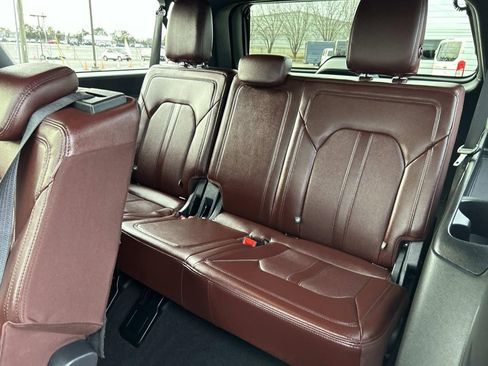 Used 2023 Ford Expedition Max Limited image 22
