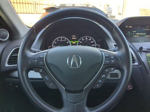 Used 2018 Acura RDX w/Advance Pkg image 16