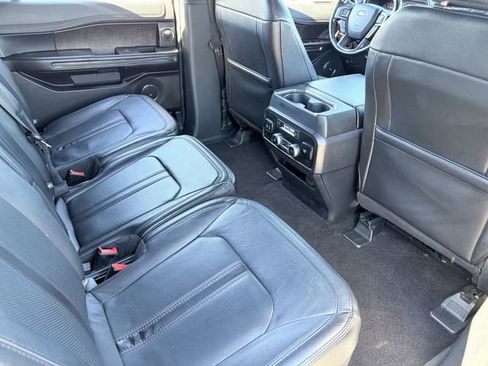 Used 2020 Ford Expedition Max Limited image 23
