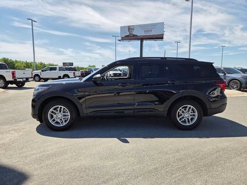 New 2026 Ford Explorer Active w/ Active Comfort Package RWD image 4