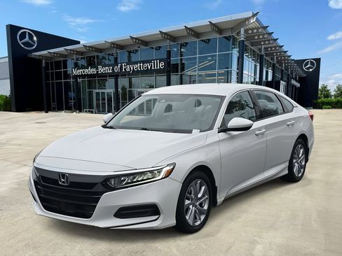 Used 2019 Honda Accord LX image 1
