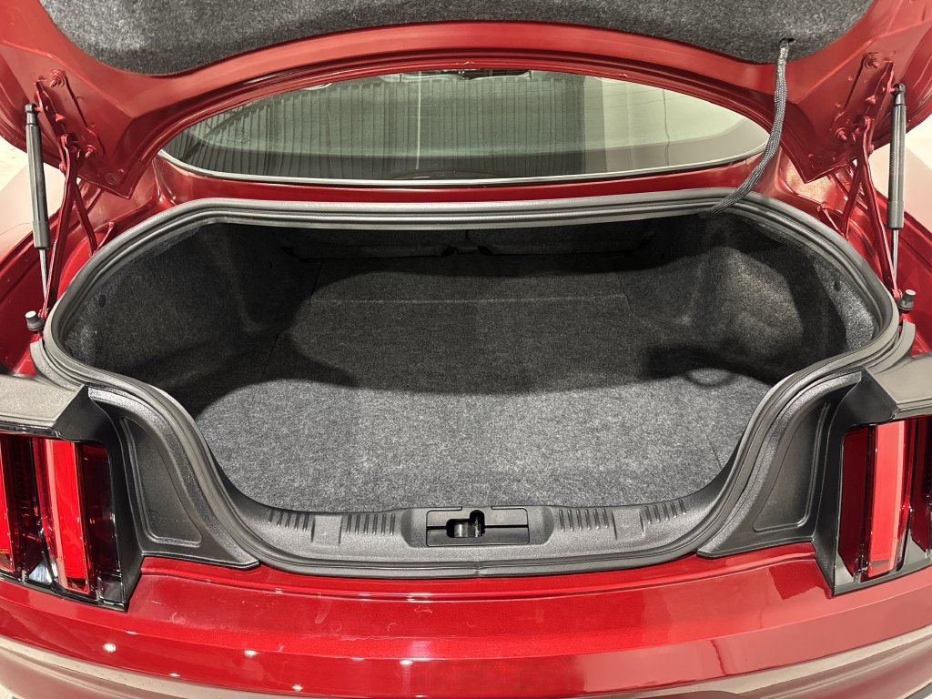 Used 2015 Ford Mustang GT Premium RWD image 26