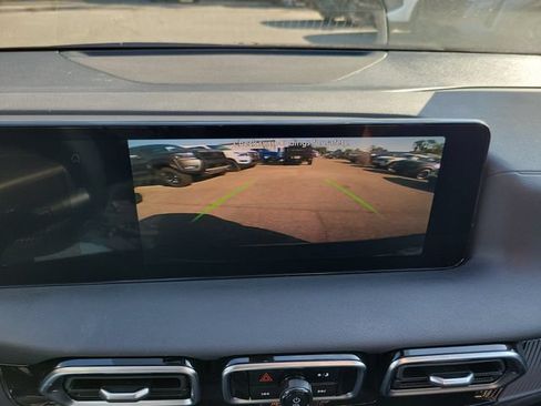 New 2026 Nissan Sentra SV w/ SV Convenience Package FWD image 24