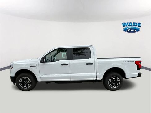 New 2023 Ford F150 Lightning Pro w/ Tow Technology Package image 8