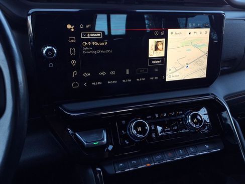 Certified 2023 GMC Sierra 1500 AT4 w/ AT4 Premium Package image 28