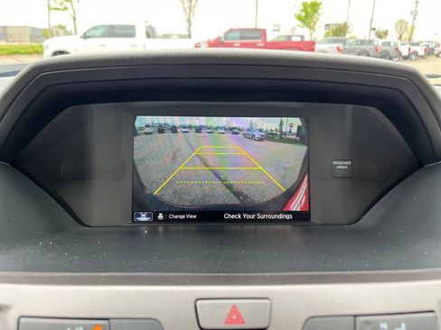 Used 2016 Honda Odyssey Touring Elite image 27