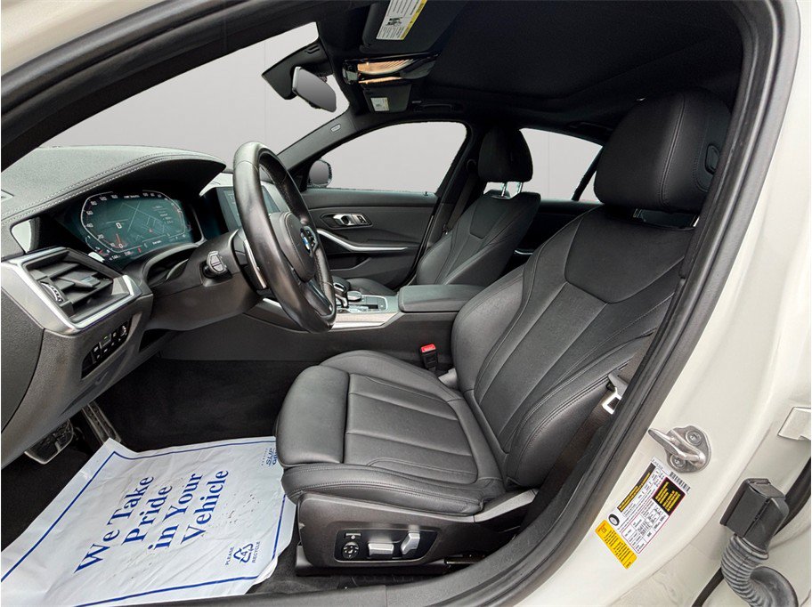 Used 2021 BMW M340i RWD image 2
