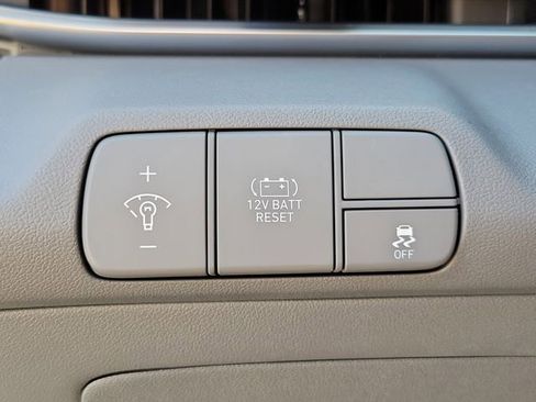 New 2026 Hyundai Elantra Blue FWD image 18