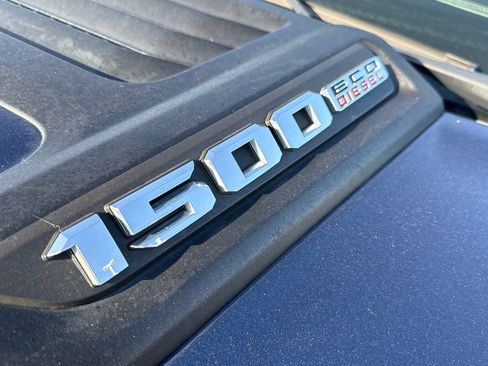 Used 2020 RAM 1500 Laramie w/ Sport Appearance Package AWD/4WD image 6