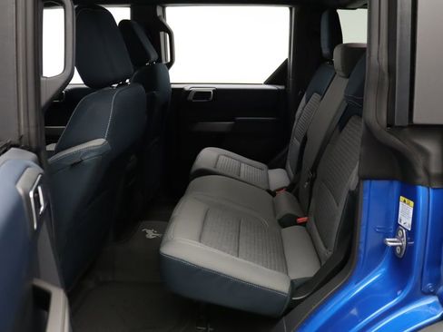 Used 2023 Ford Bronco Outer Banks w/ Sasquatch Package image 19