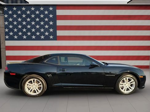 Used 2015 Chevrolet Camaro LS RWD image 11