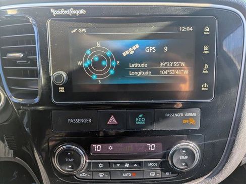 Used 2017 Mitsubishi Outlander GT image 13